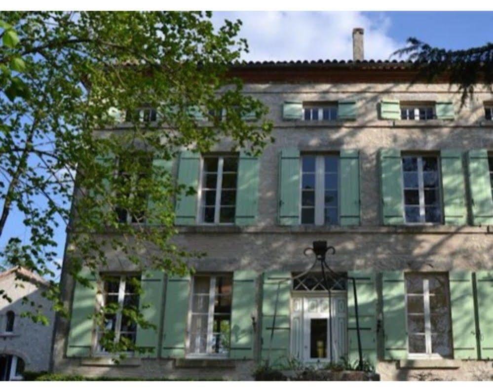 Domaine Le Baraillot, Chambres Et Repas D'Hotes, Soiree Etape Aiguillon Exterior photo